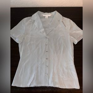 Petite Sophisticate size 0 button up blouse